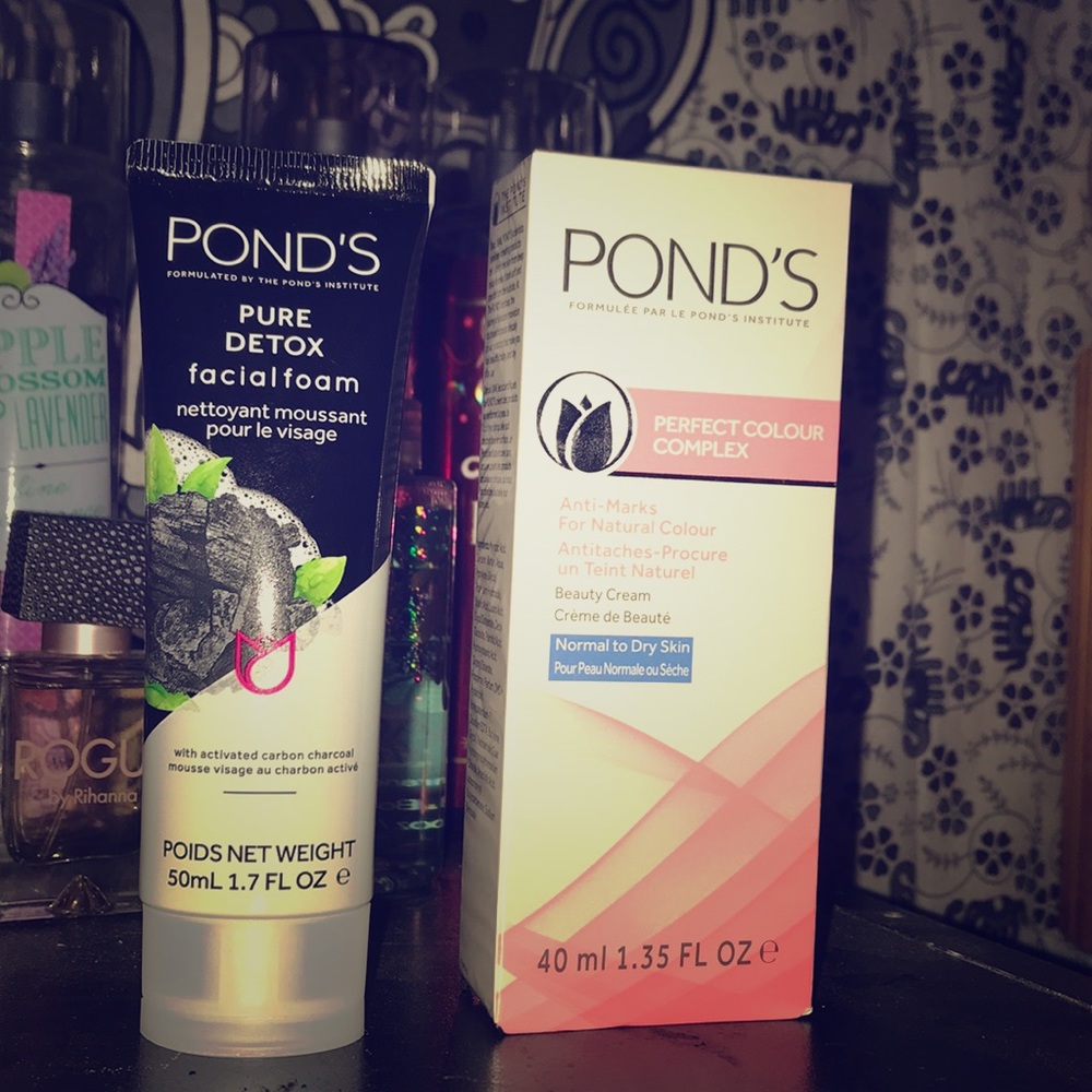 Ponds facial Bundle